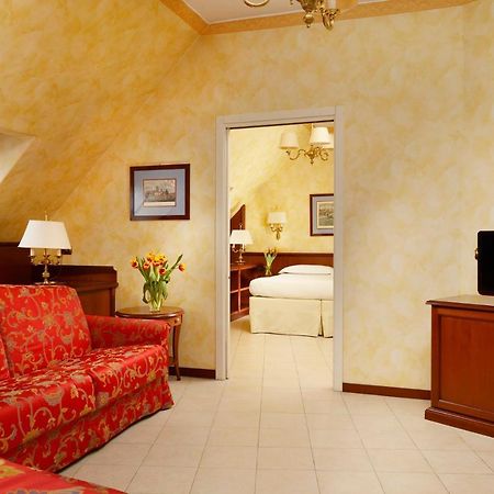 Unaway Hotel & Residence Linea Uno Milano المظهر الخارجي الصورة