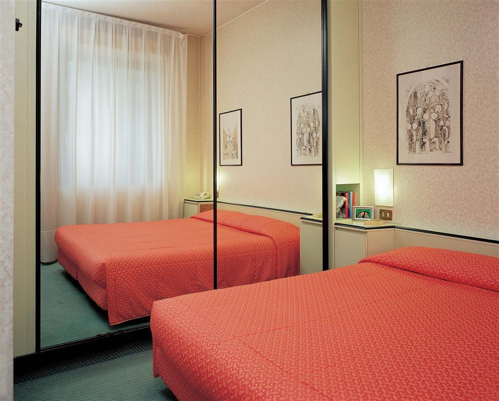 Unaway Hotel & Residence Linea Uno Milano الغرفة الصورة