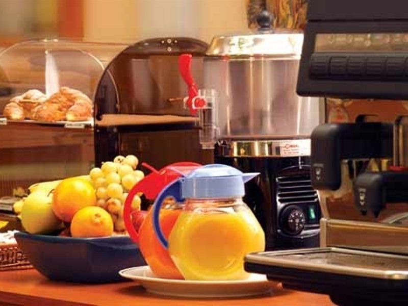 Unaway Hotel & Residence Linea Uno Milano المظهر الخارجي الصورة