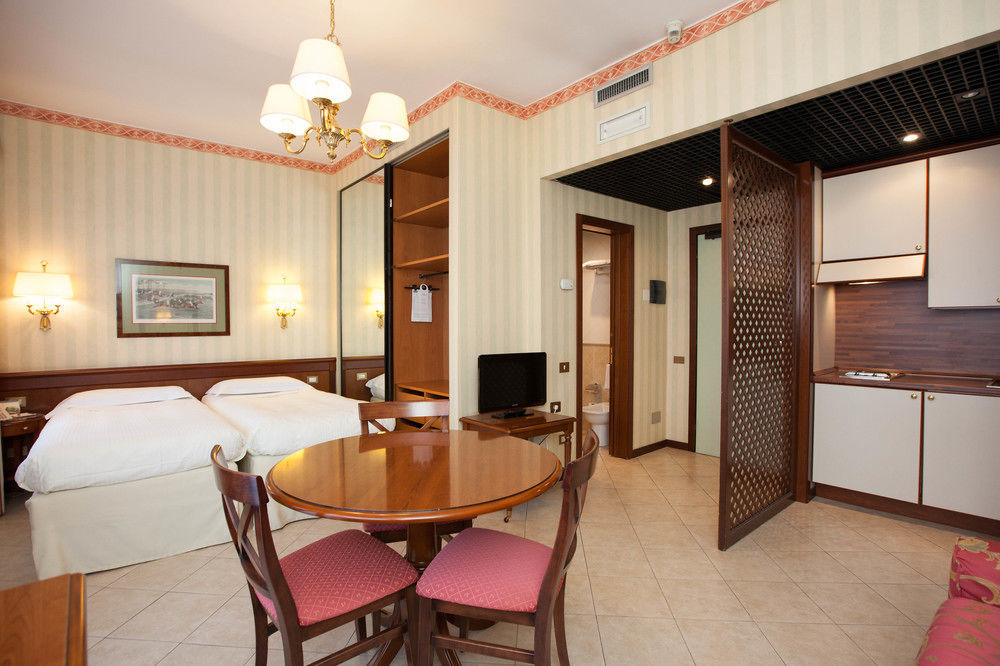 Unaway Hotel & Residence Linea Uno Milano المظهر الخارجي الصورة