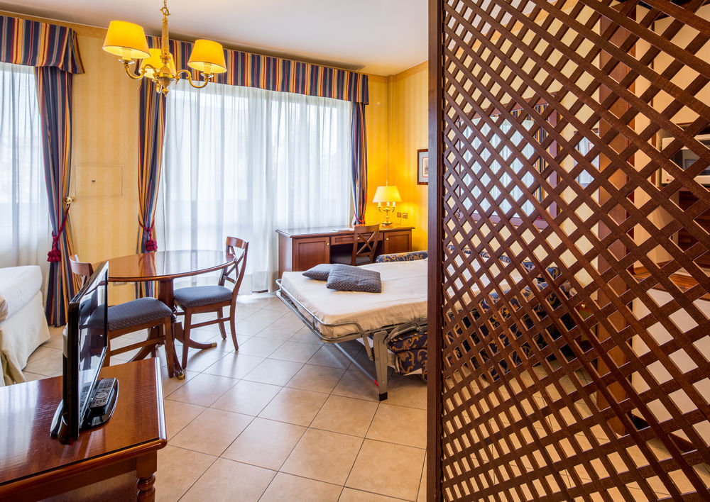 Unaway Hotel & Residence Linea Uno Milano المظهر الخارجي الصورة