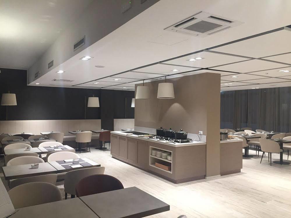 Unaway Hotel & Residence Linea Uno Milano المظهر الخارجي الصورة